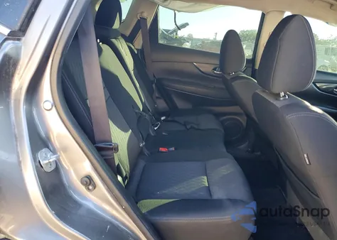 2017 Nissan Rogue S z USA, uszkodzony, nr VIN KNMAT2MT2HP537306